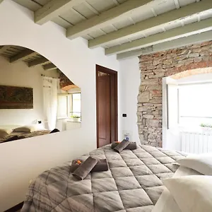 2* Affittacamere La Torre House